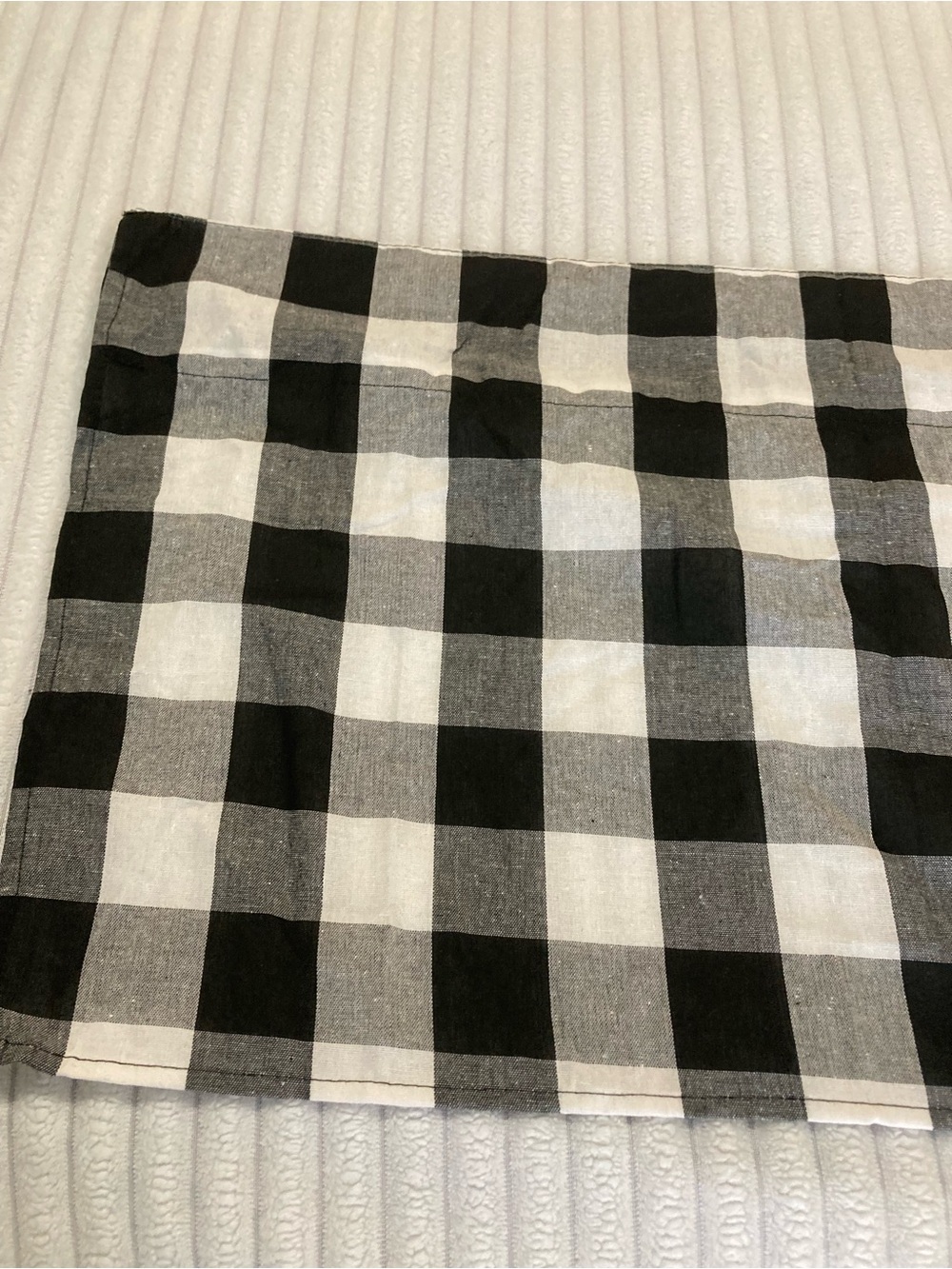 Valance New - Picture 2 of 7